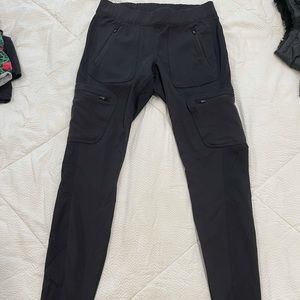 The North Face hiking pants / Leggings. NWOT